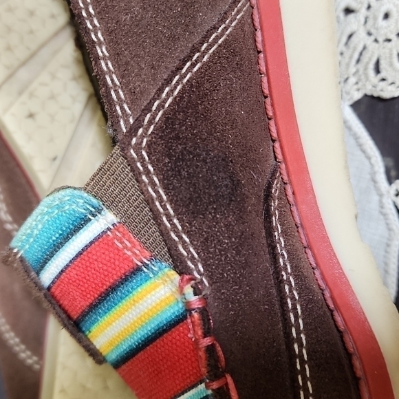 ariat Cruiser slip on serape size 5 - Picture 8 of 8
